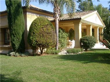Villa for sale in Riviera Del Sol (Andalucia)
