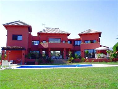 Villa for sale in Malaga (Andalucia)