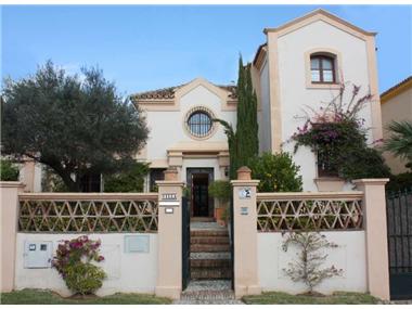 Villa for sale in Sierra Blanca (Andalucia)