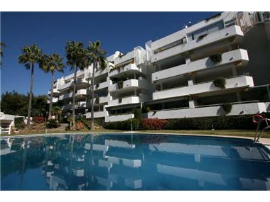 Apartment for sale in Sierra Blanca (Andalucia)