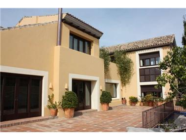 Villa for sale in Sierra Blanca (Andalucia)