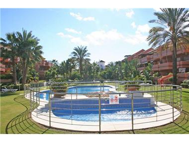 Apartment for sale in Sierra Blanca (Andalucia)