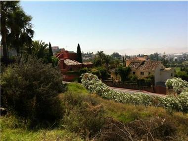 Building Plot for sale in Riviera Del Sol (Andalucia)
