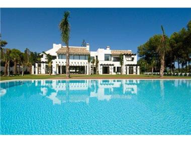 Villa for sale in Riviera Del Sol (Andalucia)