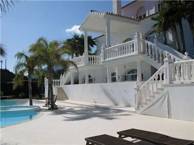Villa for sale in Malaga (Andalucia)