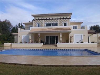 House for sale in Alvor (Faro)