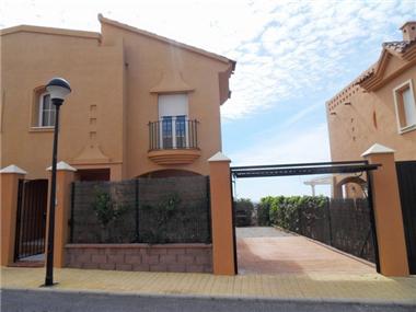 Villa for sale in Riviera Del Sol (Andalucia)