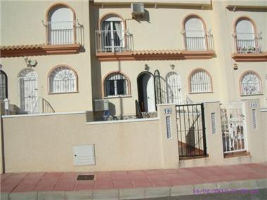 Townhouse for sale in Orihuela (Valencia)