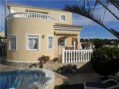 Detached for sale in Pilar de la Horadada (Valencia)