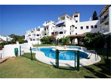 Apartment for sale in Puerto Banus (Andalucia)