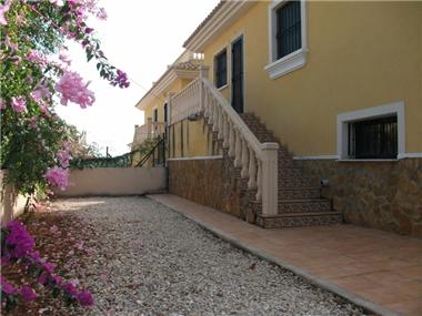 Villa for sale in Urbanizacion Villa Martin (Valencia)