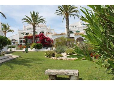 Townhouse for sale in Torrevieja (Valencia)