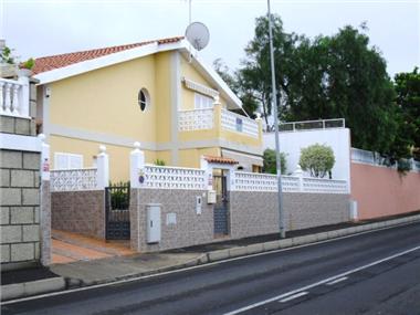 - Detached House for sale in Adeje (Canary Islands)