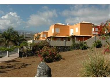 - Detached House for sale in Los Cristianos (Canary Islands)
