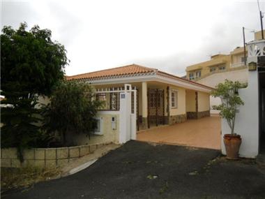 - Semi-detached House for sale in Arona (Canary Islands)