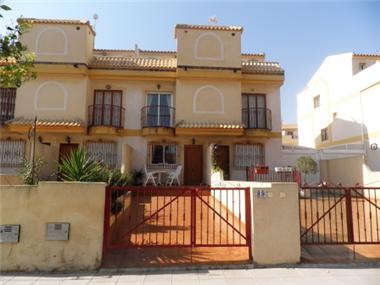 Townhouse for sale in Pilar de la Horadada (Valencia)