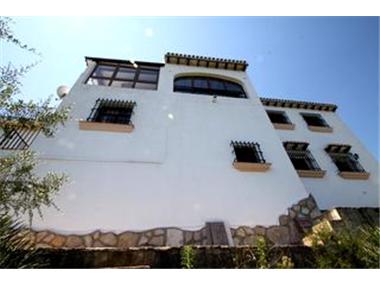 Villa for sale in Pego (Valencia)