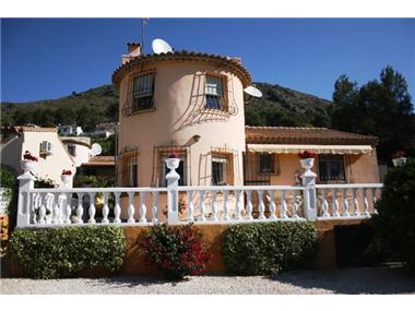 Villa / Detached for sale in Alcalali (Valencia)