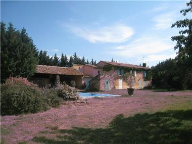 Land for sale in Cucuron