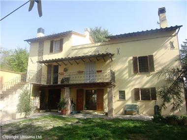 House/villa for sale in Montone