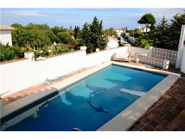 Villa for sale in Torrenueva