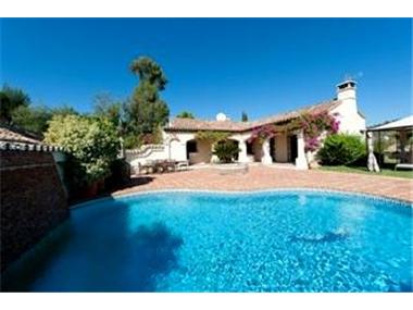 Villa for sale in El Herrojo