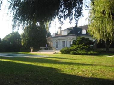 Villa for sale in Vila Nova de Gaia