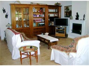Villa for sale in La Azohia