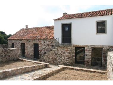 Villa for sale in Penela