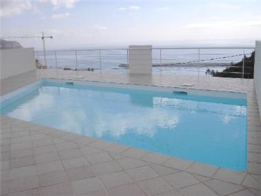 Villa for sale in Sesimbra