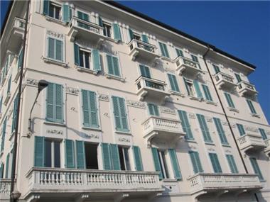 Flat/apartment for sale in Carate Urio