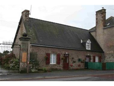 Cottage for sale in Gorron