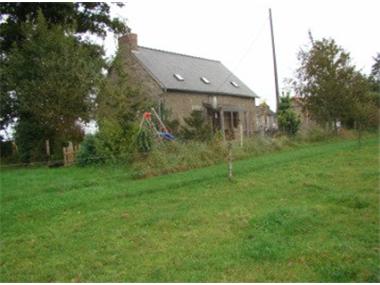 Cottage for sale in Saint-Mars-sur-la-Futaie