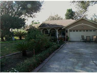 Single Family Home for sale in Oakland