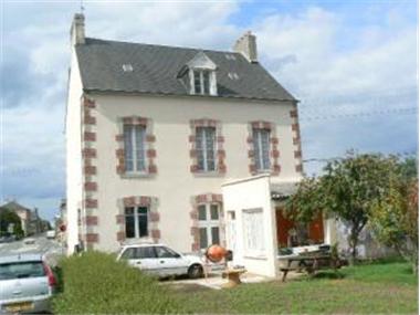 House for sale in Landivy