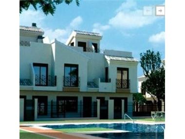 Townhouse for sale in San Cayetano