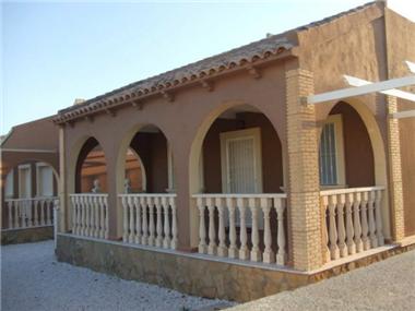 Villa for sale in Balsicas