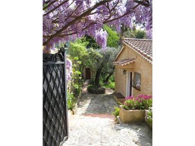 Villa for sale in Grasse
