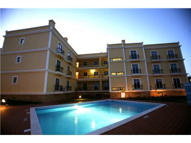 Apartment       for sale in Ferragudo