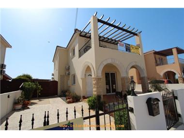 Villas for sale in Sotira