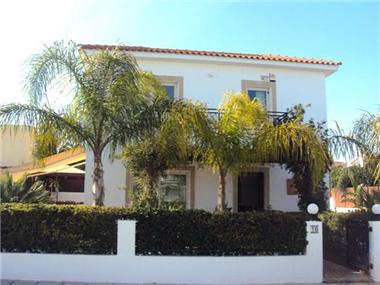 Detached House for sale in Ayia Thekla