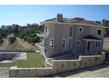 Villa for sale in Cesme