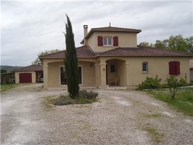 House for sale in Saint-Nexans