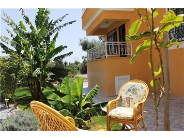 House/villa for sale in Altinkum