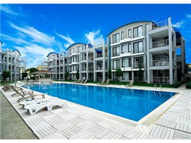 Flat/apartment for sale in Side