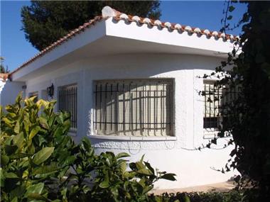 Villa for sale in Roquetas de Mar