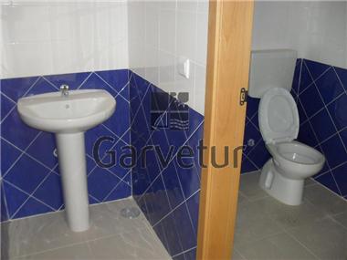 Shop for sale in S�o Clemente