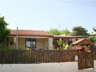 Detached Village House for sale in Stroumbi