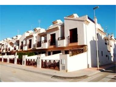Town House for sale in Balsicas