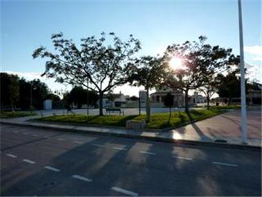 Villa for sale in Los Alcazares